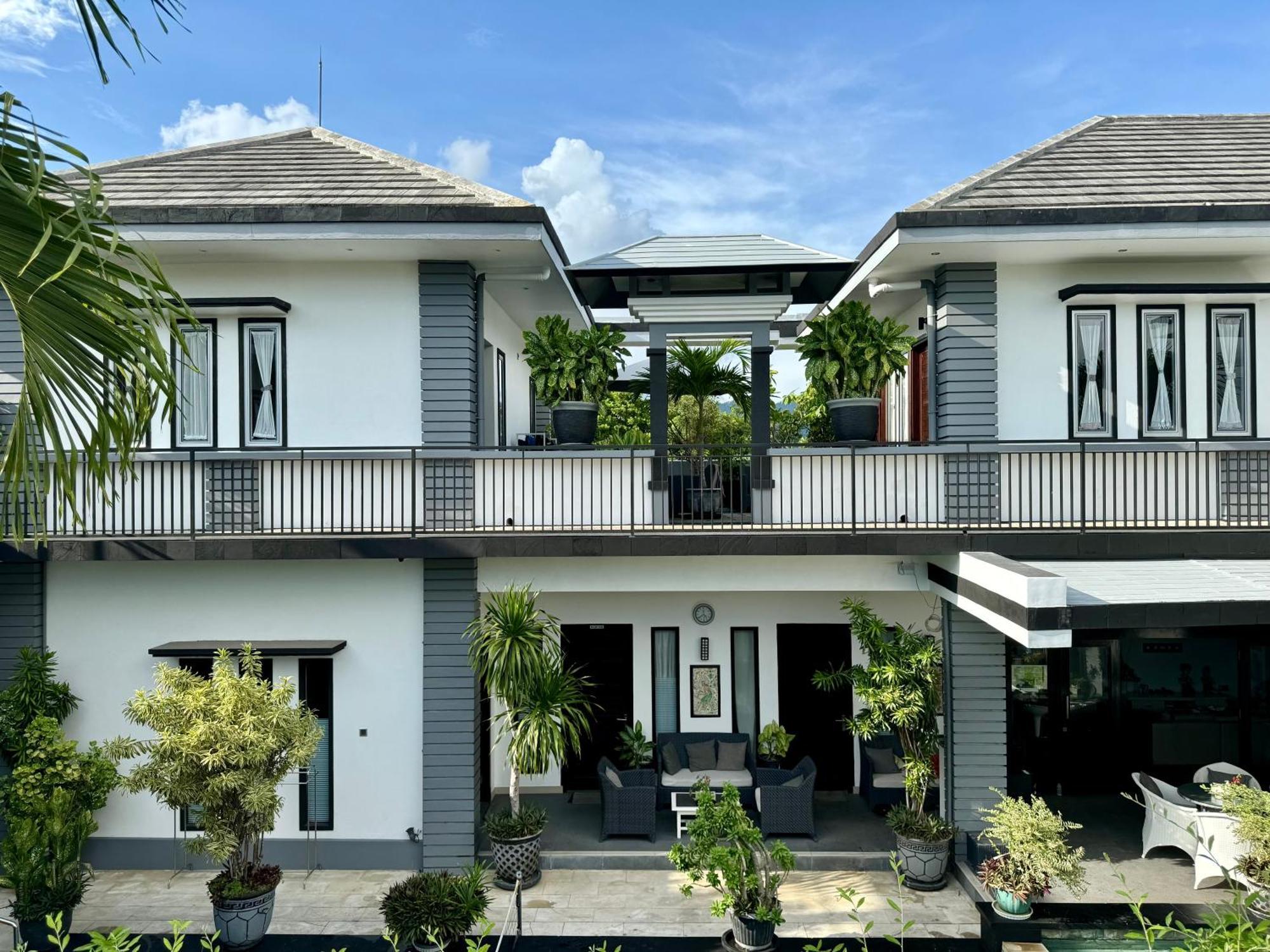 Villa Rumah Putih Abu Abu Сенггиги Экстерьер фото