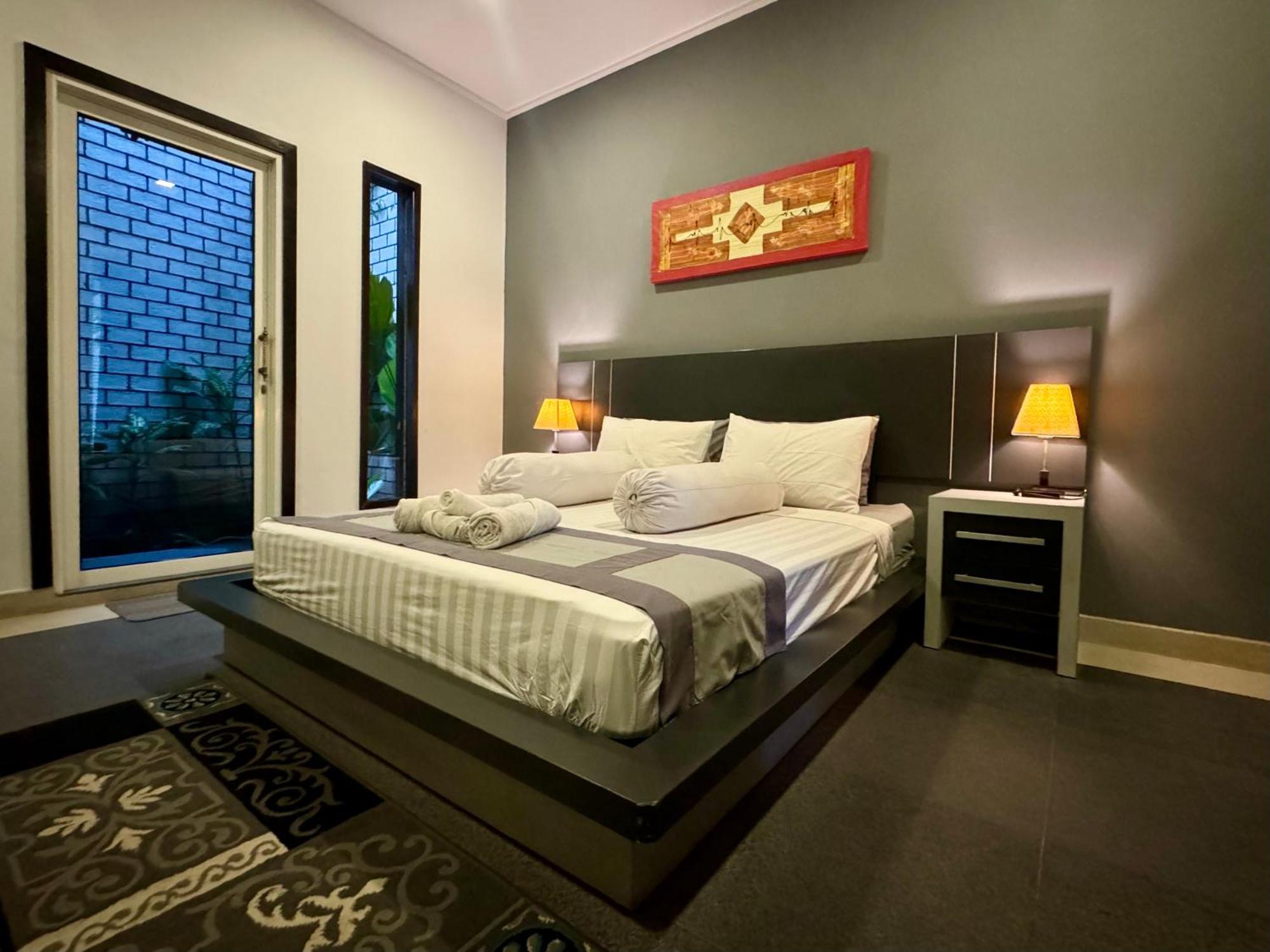 Villa Rumah Putih Abu Abu Сенггиги Экстерьер фото